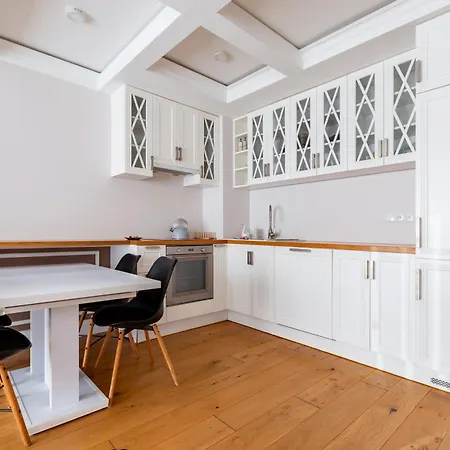 Apartamento Urban Oasis 420 By Bookinghost